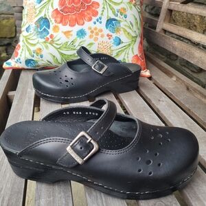 Dansko Merrie Mary Jane Clogs